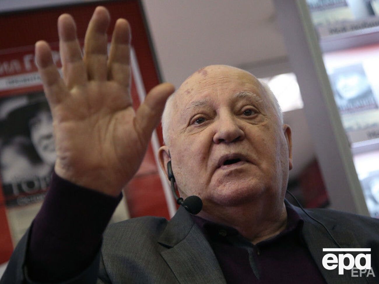 Горбачов: Війни ніхто не хоче