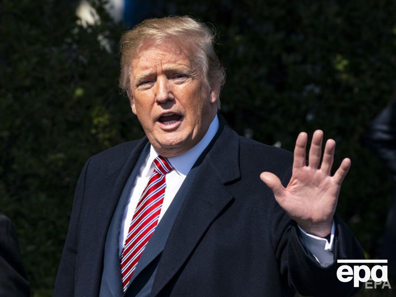 Трамп пригрозил ракетным ударом по Сирии