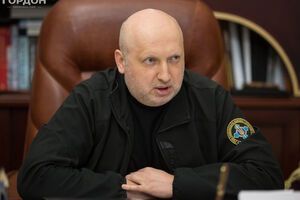 Турчинов про виконання обов'язків президента у 2014 році: Ось такий диктатор – без армії і силовиків,із міністерствами та адміністраціями, які розбіглися