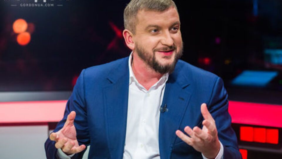 Петренко: На 116 тис. боржників видано заборону на користування зброєю і керування транспортними засобами