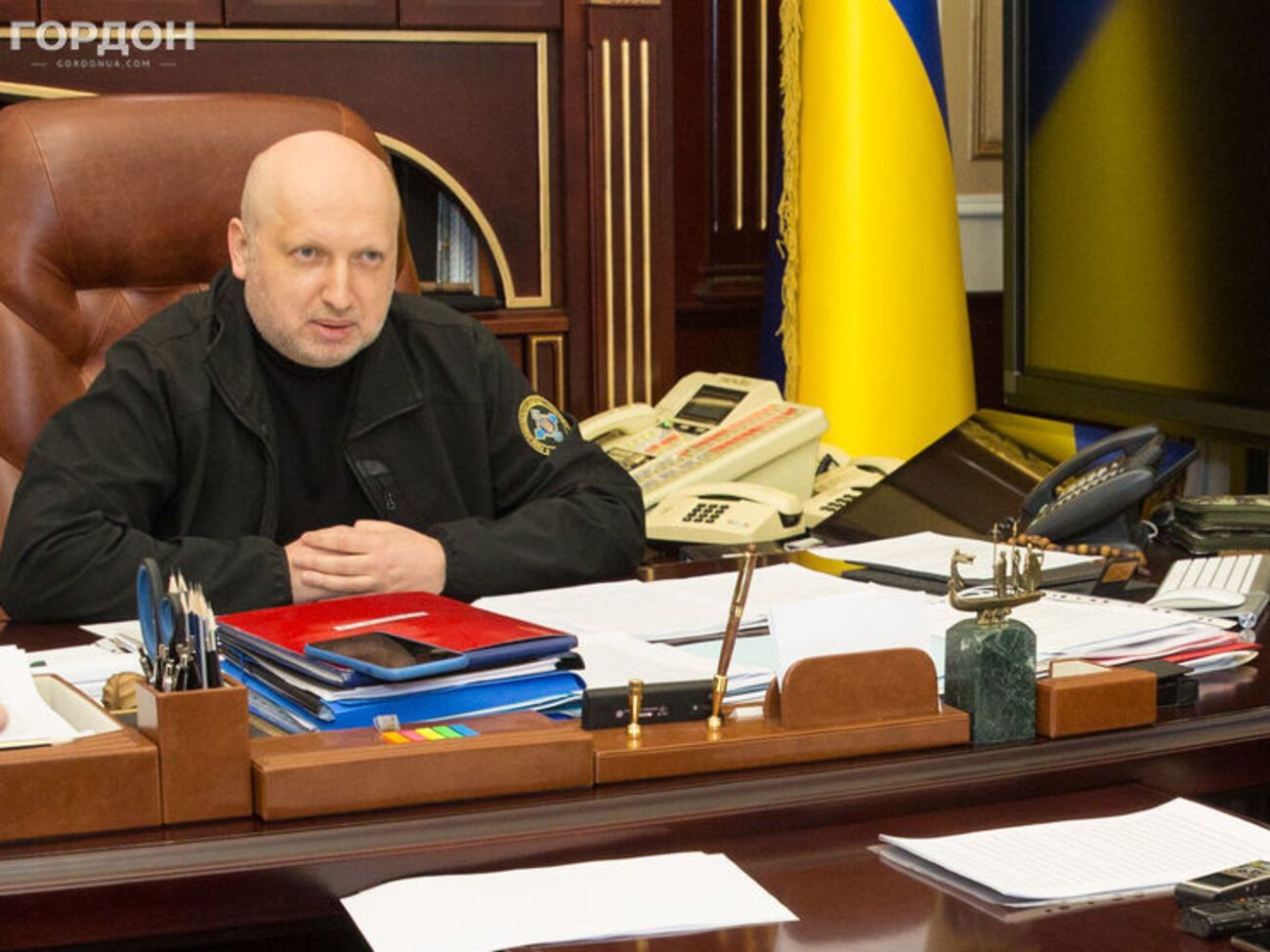 Турчинов: Питання про використання Збройних сил до формування нового складу Кабміну взагалі на порядку денному не стояло