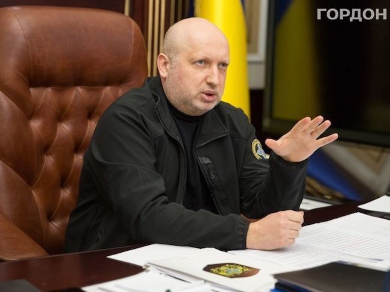 Турчинов: У Криму, на відміну від Іловайська, відступати практично було нікуди