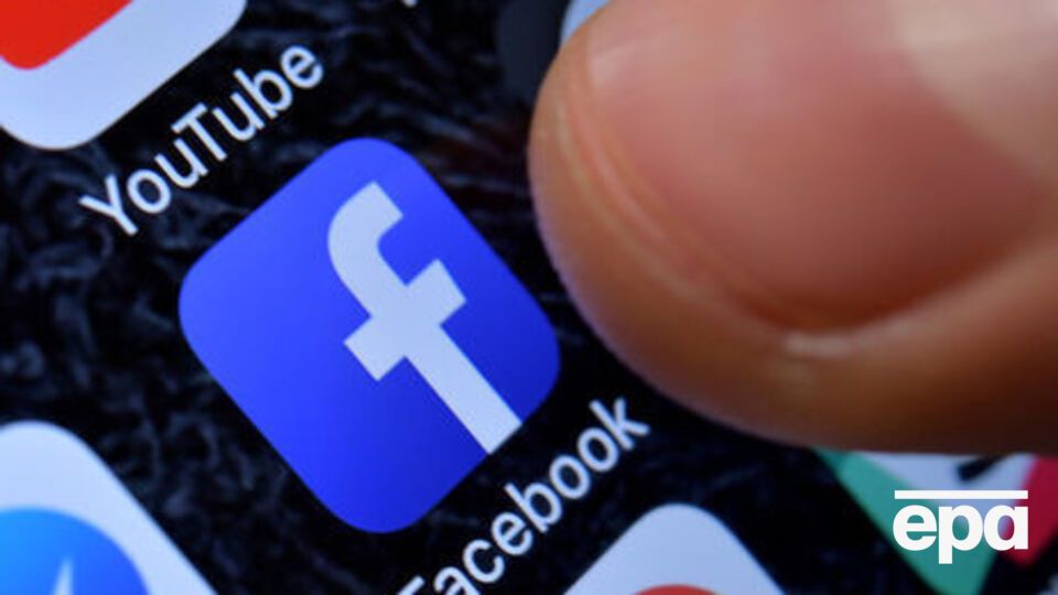 Засновник Facebook Марк Цукерберг підкреслив, що компанія застосовує одні й ті самі стандарти стосовно всіх кандидатів