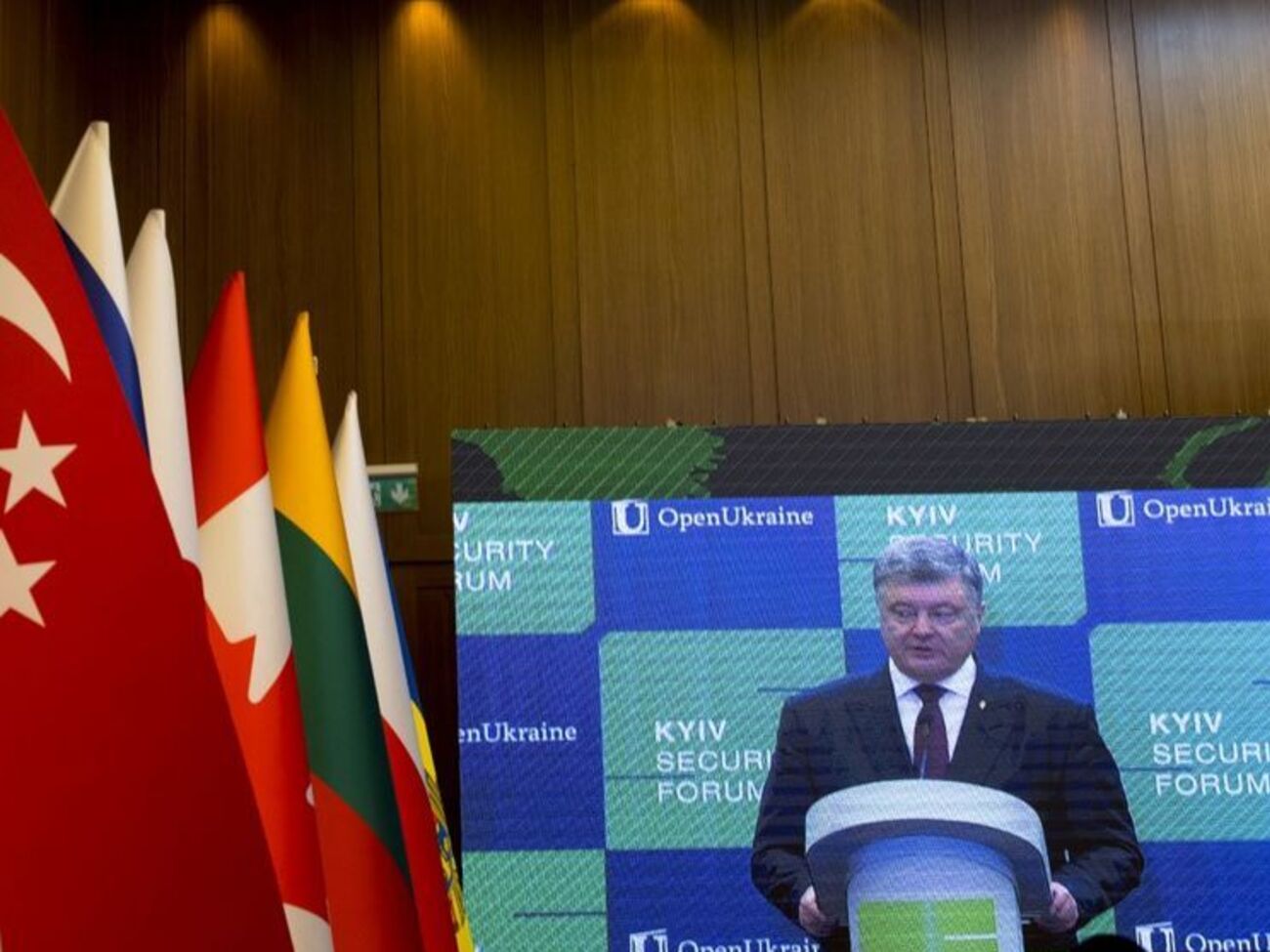 Порошенко: Що стосується ЄС, ми будемо просувати всеосяжну секторальну інтеграцію паралельно з Угодою про асоціацію