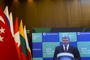 Порошенко: Що стосується ЄС, ми будемо просувати всеосяжну секторальну інтеграцію паралельно з Угодою про асоціацію