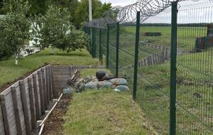 Проект "Стена" планировали завершить до 2018 года, позже конечный срок возведения сооружений на границе Украины с Россией перенесли на 2020-й