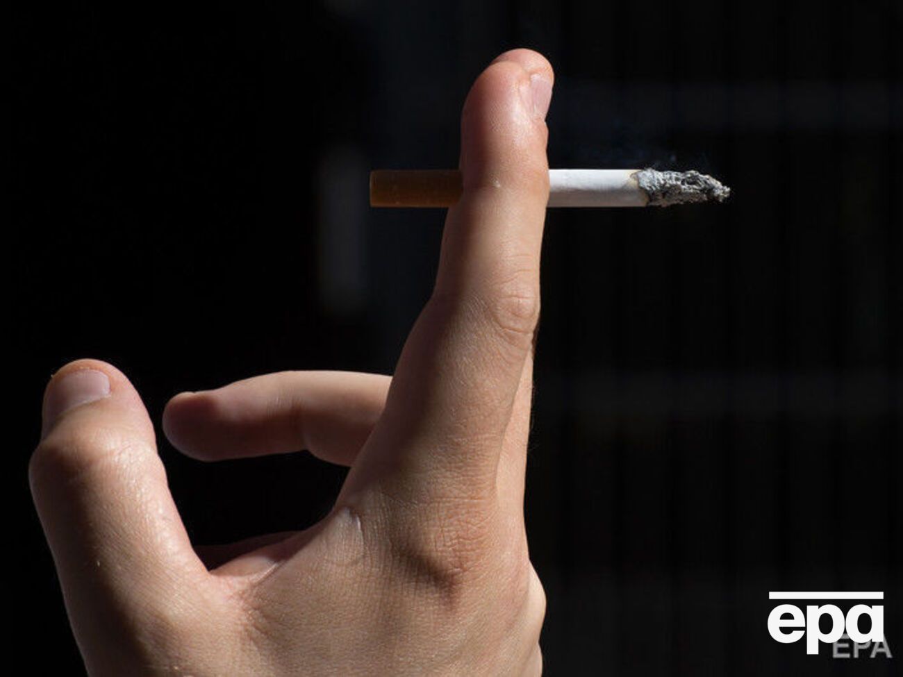 Той, хто палить сигарети за 30&ndash;40 грн, навряд чи перейде на контрабанду, уважають автори статті