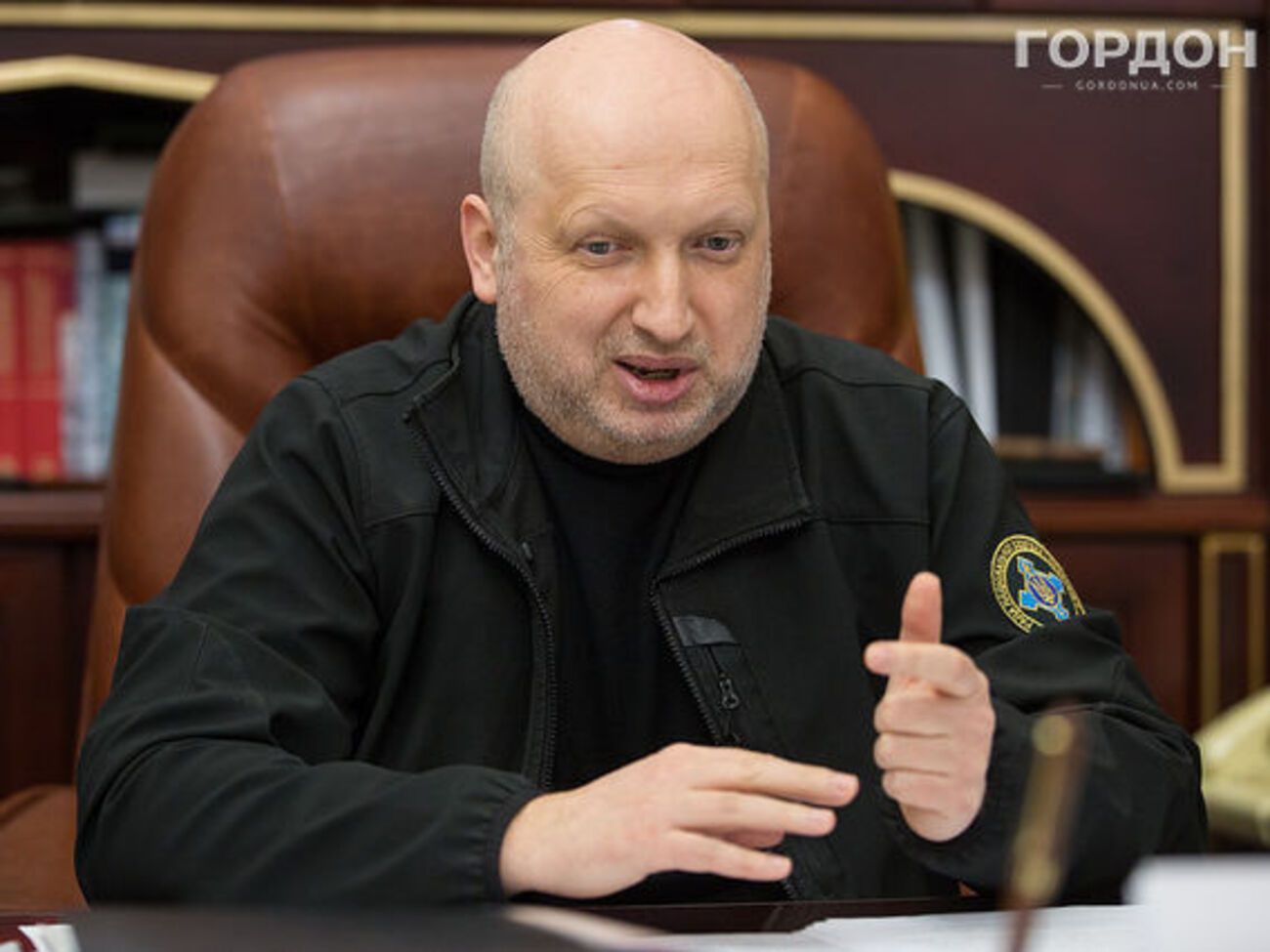 Турчинов: Когда такие получают абсолютную власть, начинаются серьезные проблемы