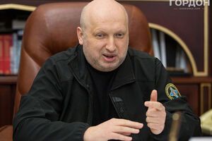 Турчинов: Когда такие получают абсолютную власть, начинаются серьезные проблемы