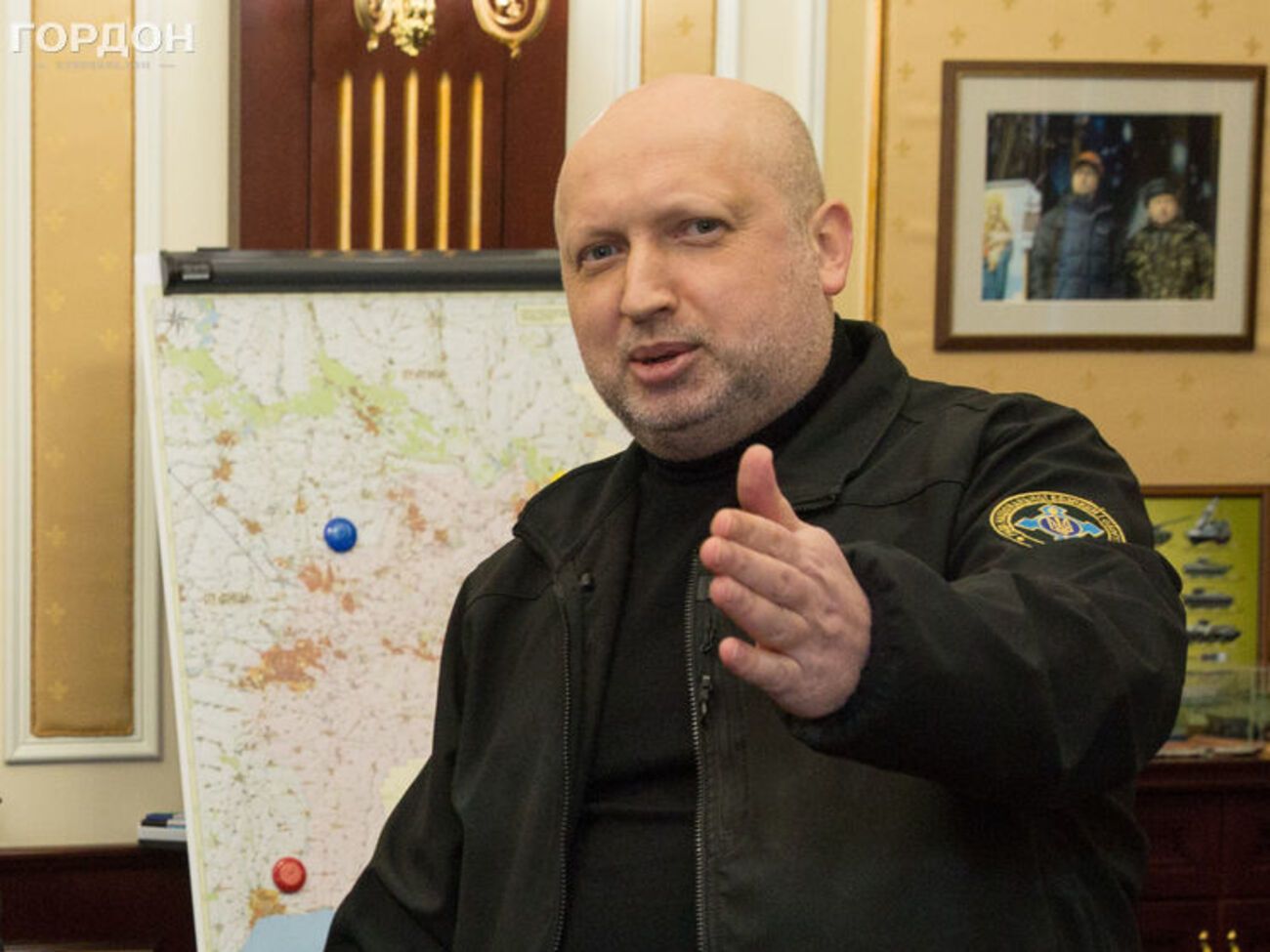 Турчинов (на фото): Треба згадати, за що Омельченко здобув чергову генеральську зірку