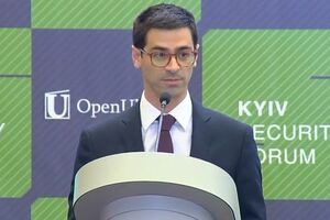 Карем: Загроза хакерів є реальною, також як і військова загроза
