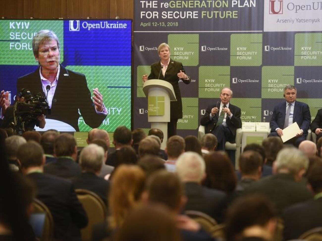 Геттемюллер назвала важной цель Украины вступить в НАТО