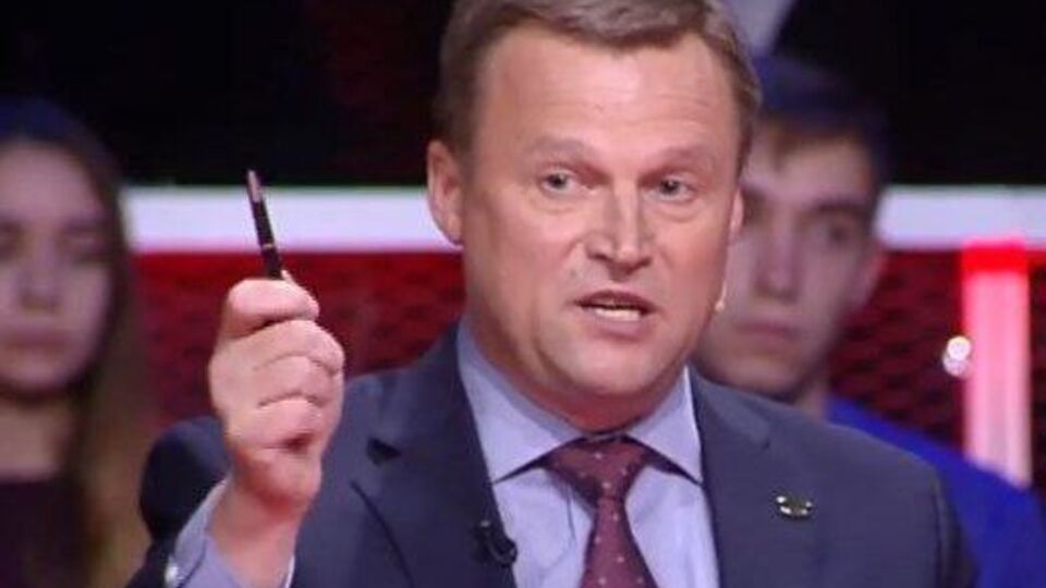 Віталій Скоцик: Зі Сходу і Заходу в нашу країну принесли тільки $1,8 млрд