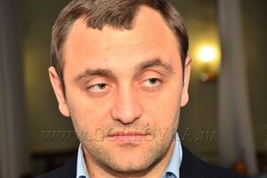 Про затримання Саркісяна у Франції повідомив учора член колегії Міністерства внутрішніх справ України Антон Геращенко