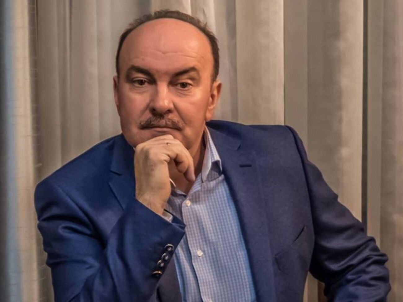 Чиновники сами довели своих избирателей до нищеты и необходимости брать политические подачки на выборах