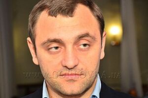 Сьогодні Саркісян у коментарі виданню LB.ua заявив, що перебуває в Росії і не був затриманий у Франції