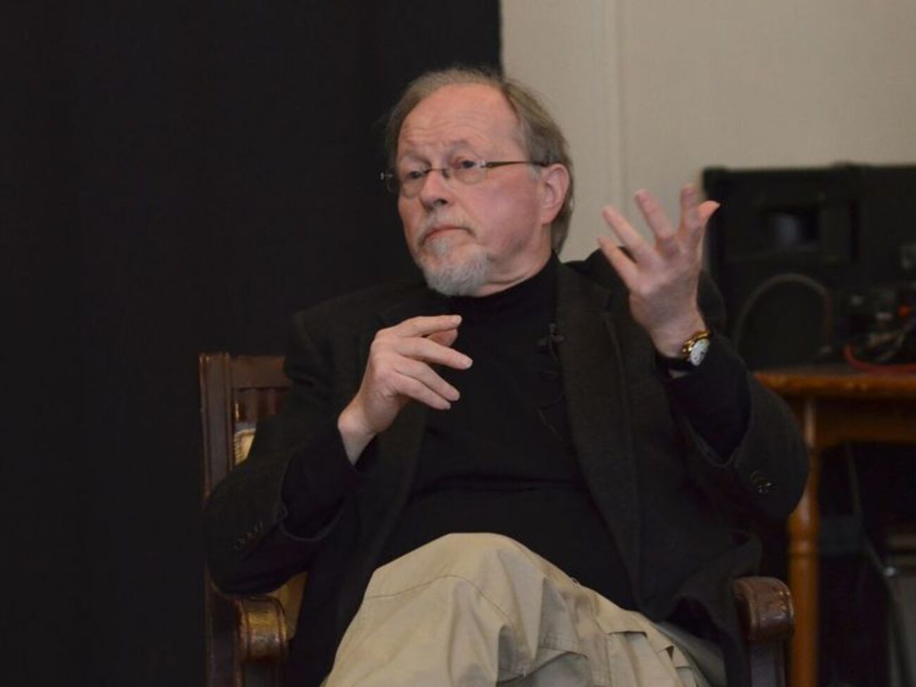 Фон Берг встретился с артистами Донецкого государственного академического музыкально-драматического театра