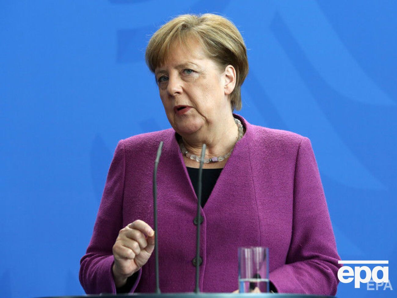 Меркель заявила, что удар по Сирии был "необходимым"