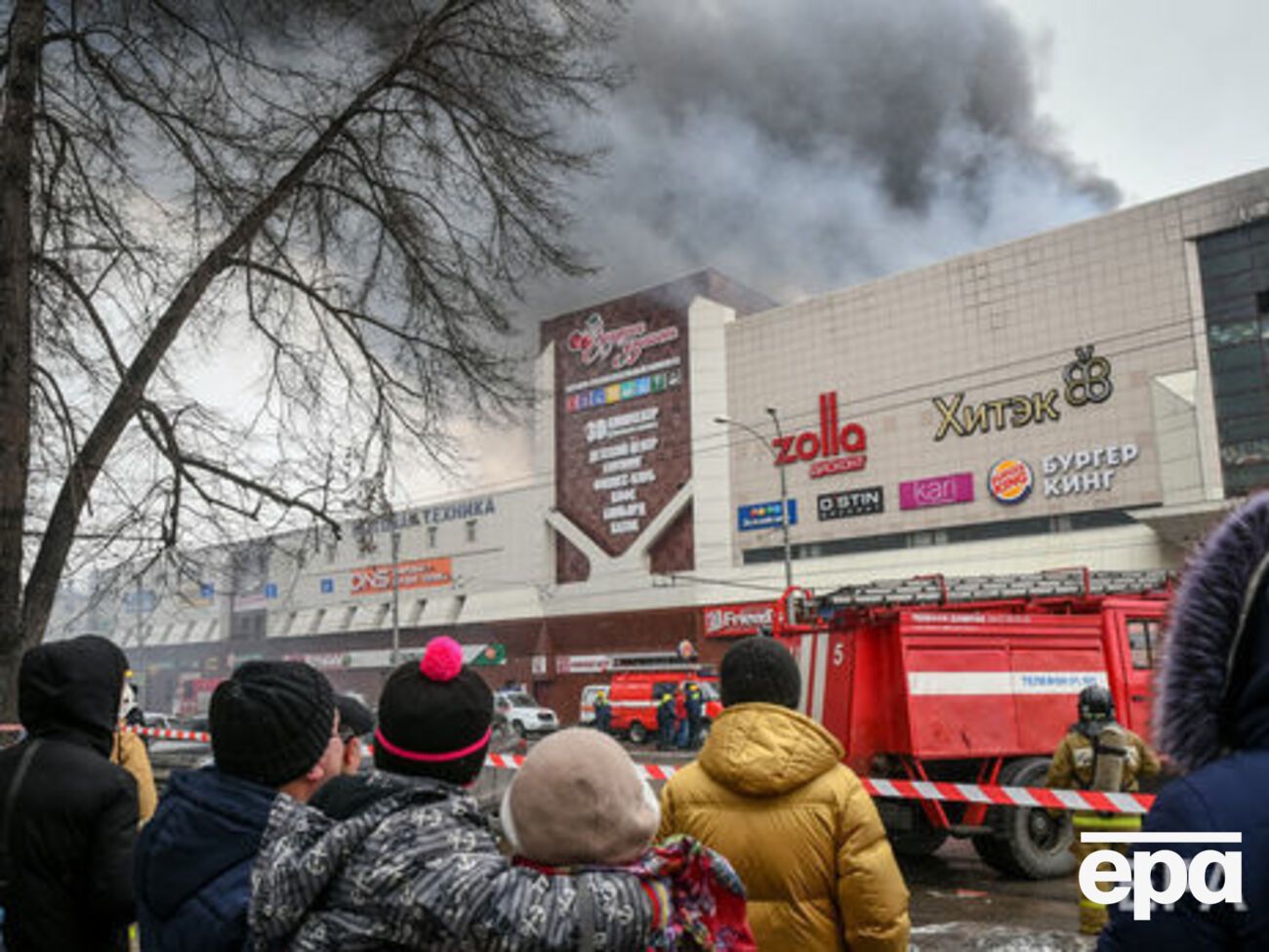 Во время пожара в Кемерово погибло 64 человека