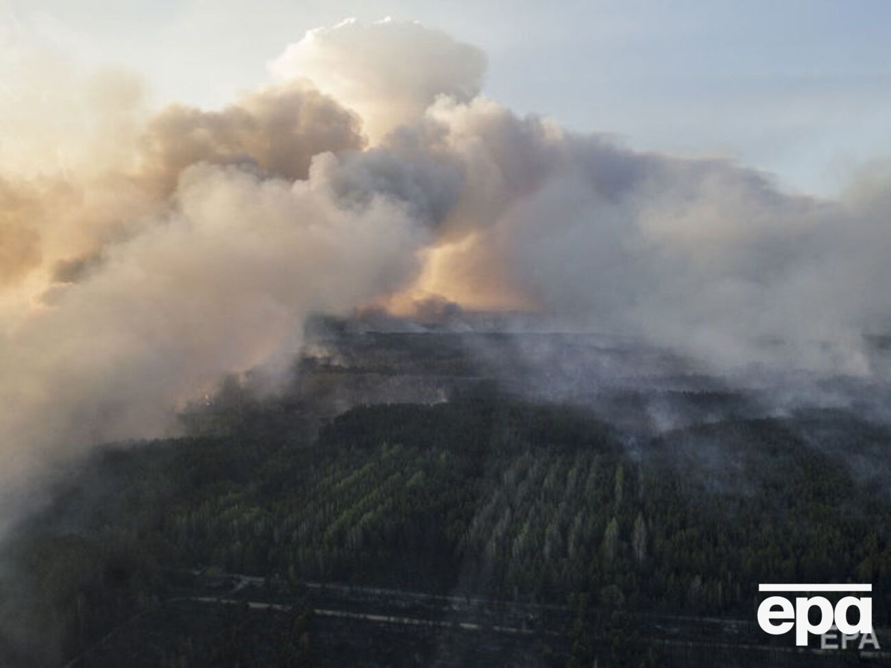 ГСЧС предупредила о высокой пожарной опасности в Украине