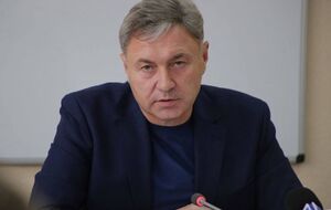 Юрий Гарбуз: Вряд ли волна протеста пойдет из Луганской или Донецкой областей, но если начнутся серьезные митинги против власти, думаю, Донбасс поддержит. Чувствую это по настроению жителей
