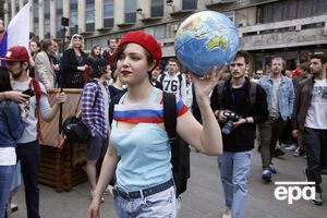 На акции протеста с политическими требованиями готовы выйти 6% россиян