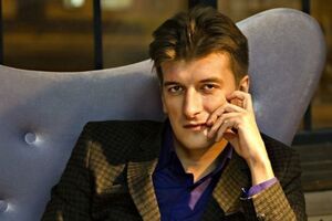 Бородин выпал из окна 13 апреля