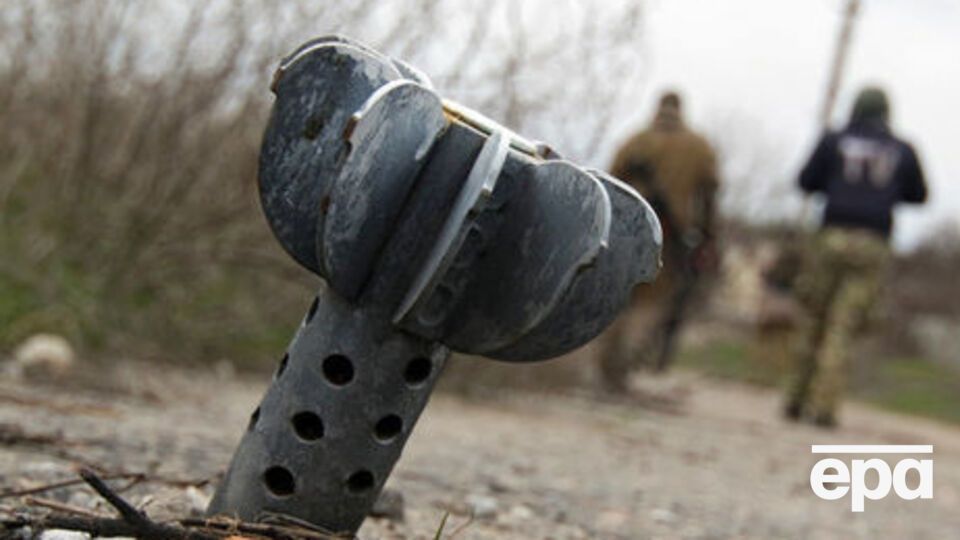 В Минобороны Украины посчитали, что на Донбассе необходимо разминировать около 7 тыс. км² территории, подконтрольной Украине, и 9 тыс. км², захваченных пророссийскими боевиками