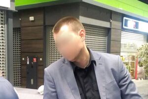 Затриманий виявився 31-річним киянином