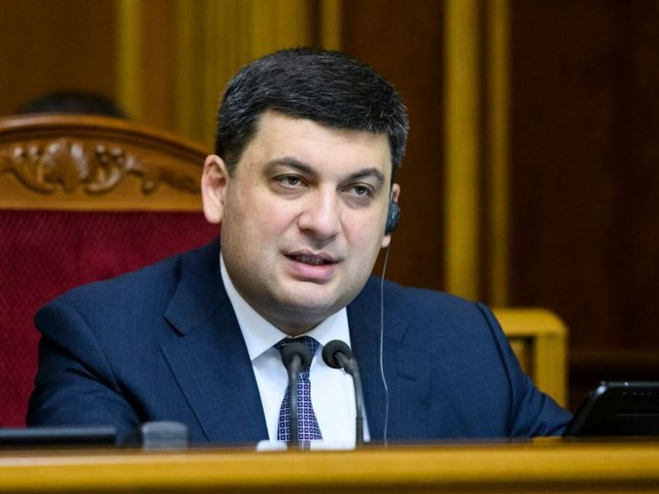 Гройсман: Я щотижня в парламенті, відповідаю на запитання парламентаріїв