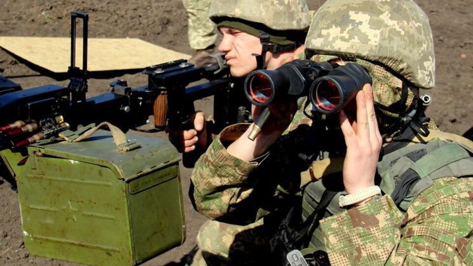Украинских военных обстреливали на донецком и луганском направлениях