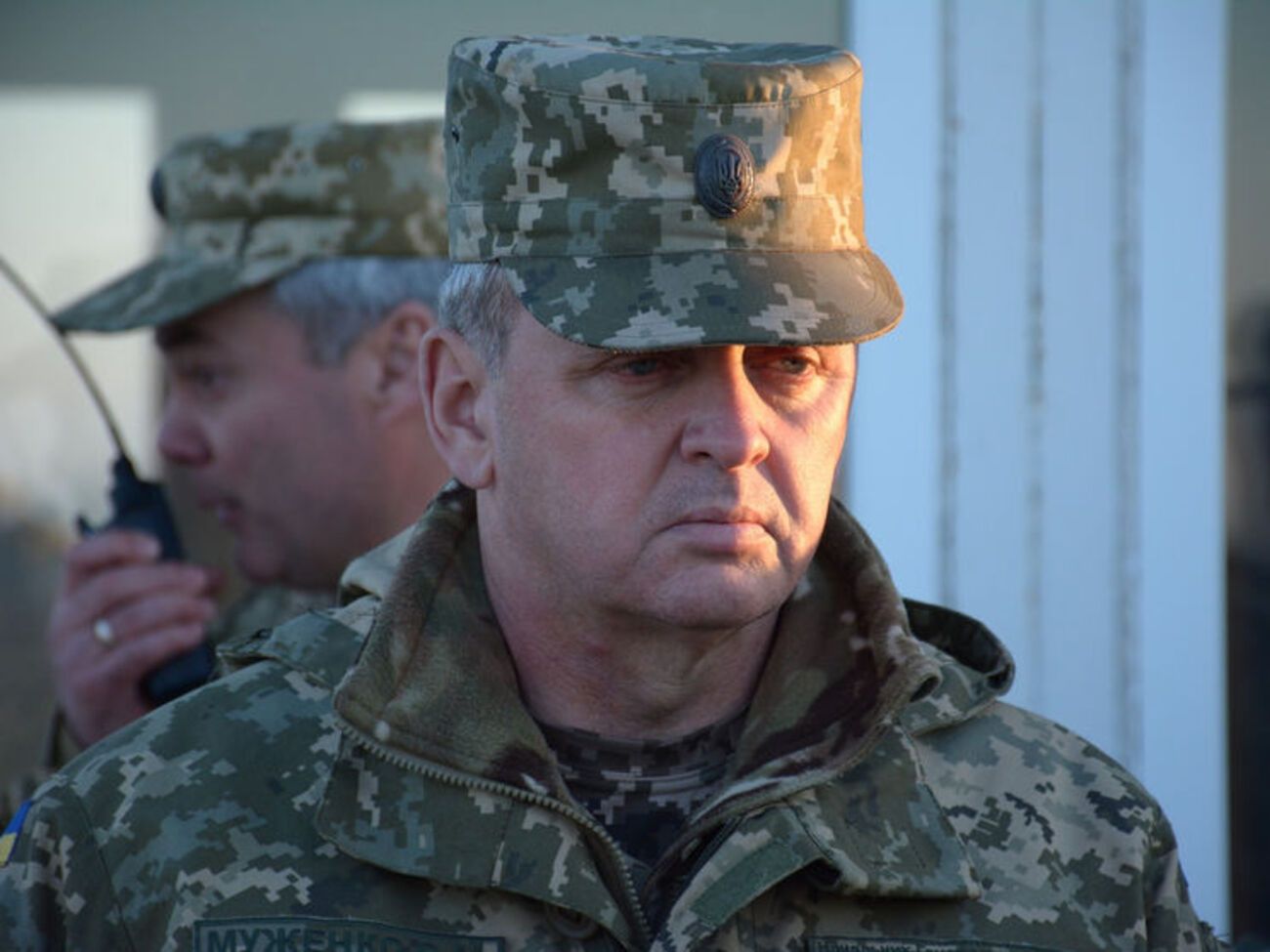 На службовий номер Муженка з погрозами телефонував чоловік, який назвався депутатом Ради