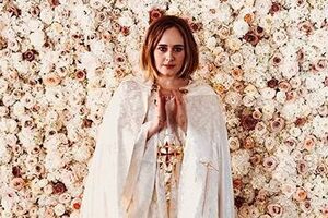 Адель: Beychella