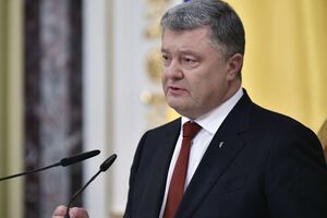 Порошенко: Грамота довершит утверждение независимости и самостоятельности Украины в духовном измерении