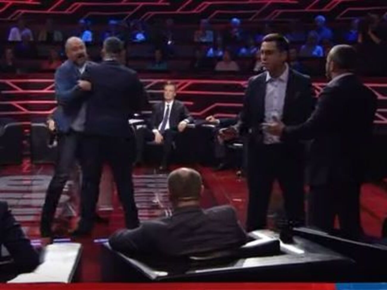 Мельничук пытался подраться с Линько