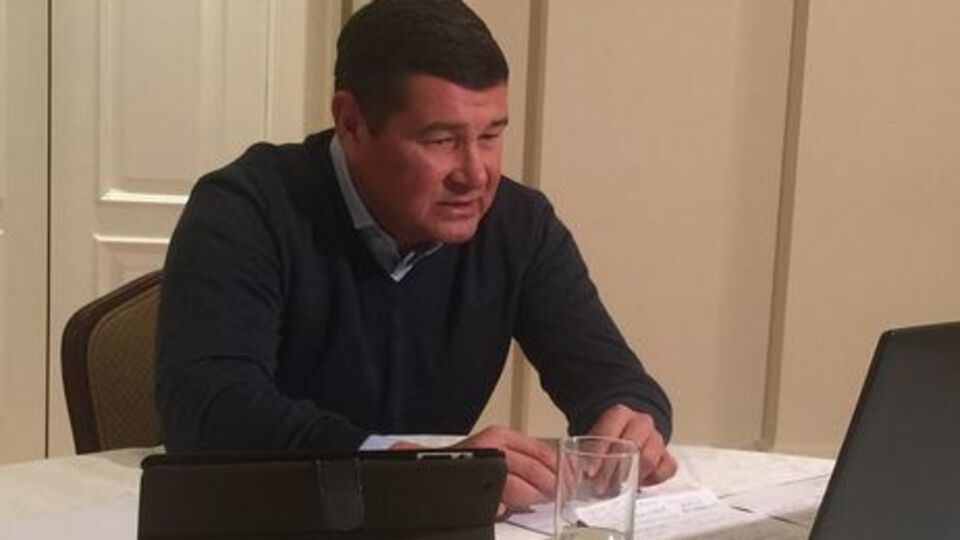 Онищенко: Президент у "договірняку" з представником колишньої влади