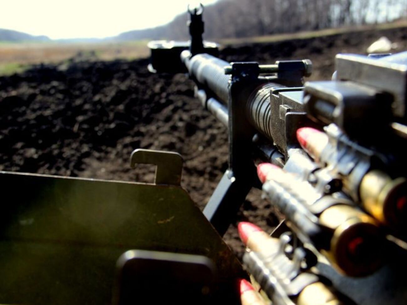 Украинских военных обстреливали на донецком и луганском направлениях