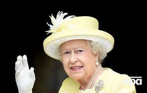 Умер последний потомок первого корги Елизаветы II