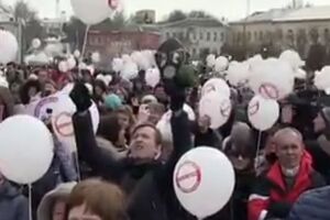 Жителі Волоколамська вимагають закрити сміттєзвалище