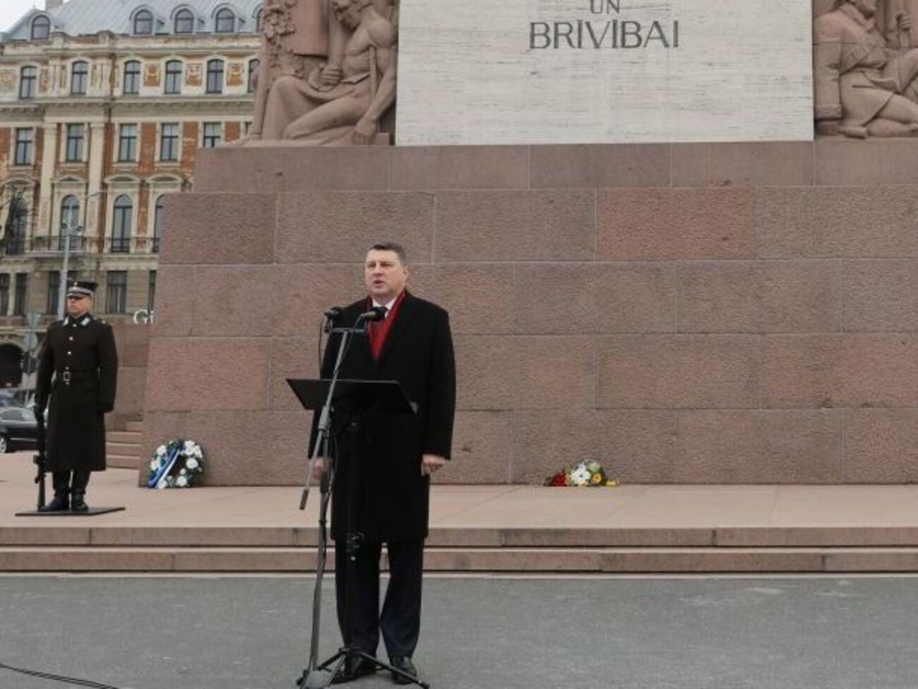 Президент Латвії Вейонис вніс зміни до закону про освіту