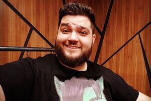 28 марта Басманный суд Москвы заочно арестовал Вольнова и объявил его в международный розыск