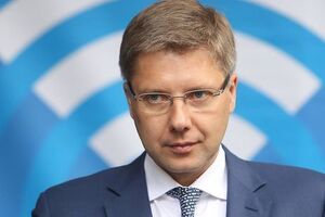 Ушаков: Если государство не способно защитить права национальных меньшинств, сделаем это на уровне самоуправлений