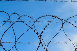 Более половины осужденных за экстремизм – молодежь до 25 лет