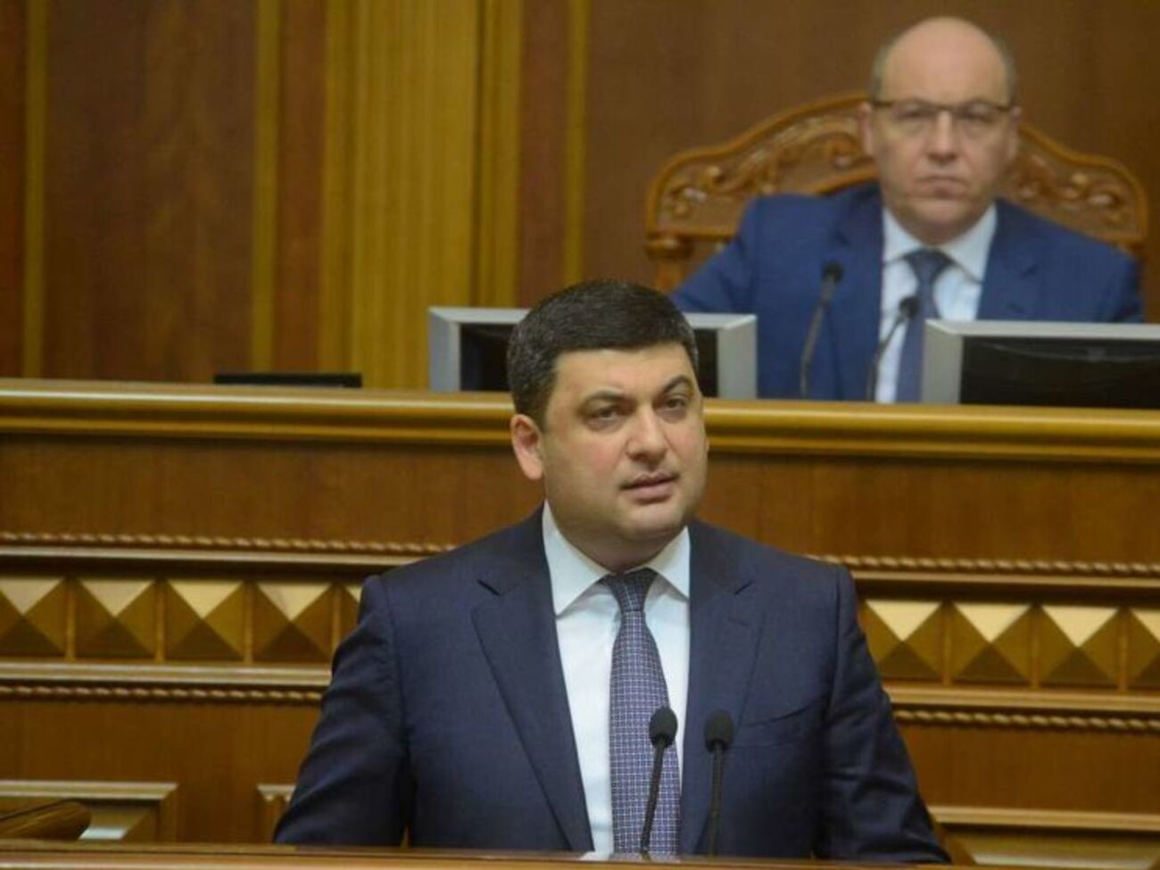 Гройсман: Не зловтішайтеся. У нас нормальні валютні резерви