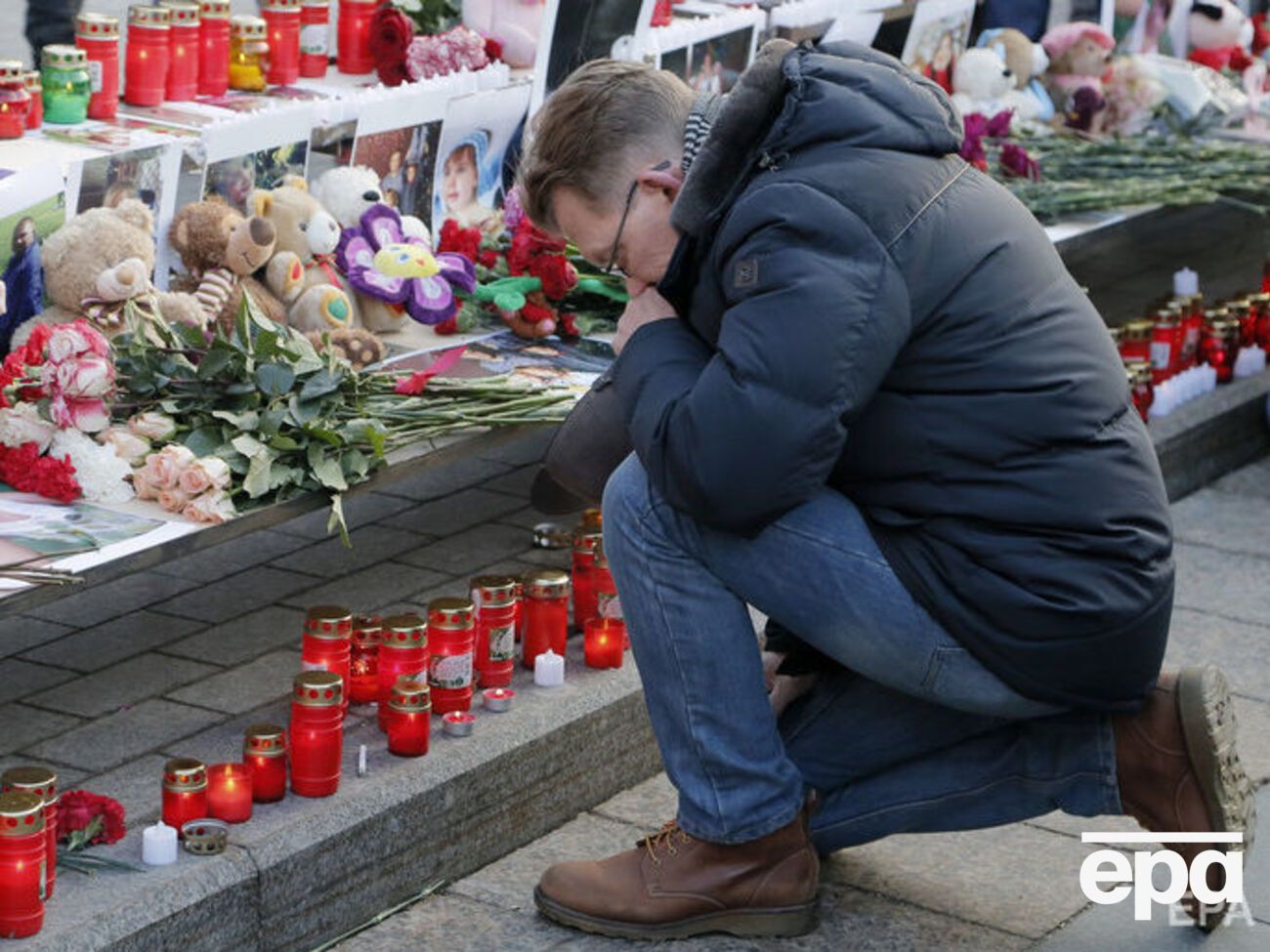 У Слідкомі РФ уточнили кількість жертв пожежі в Кемерові