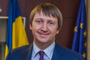 Тарас Кутовий обіймає пост міністра сільського господарства України з квітня 2016 року