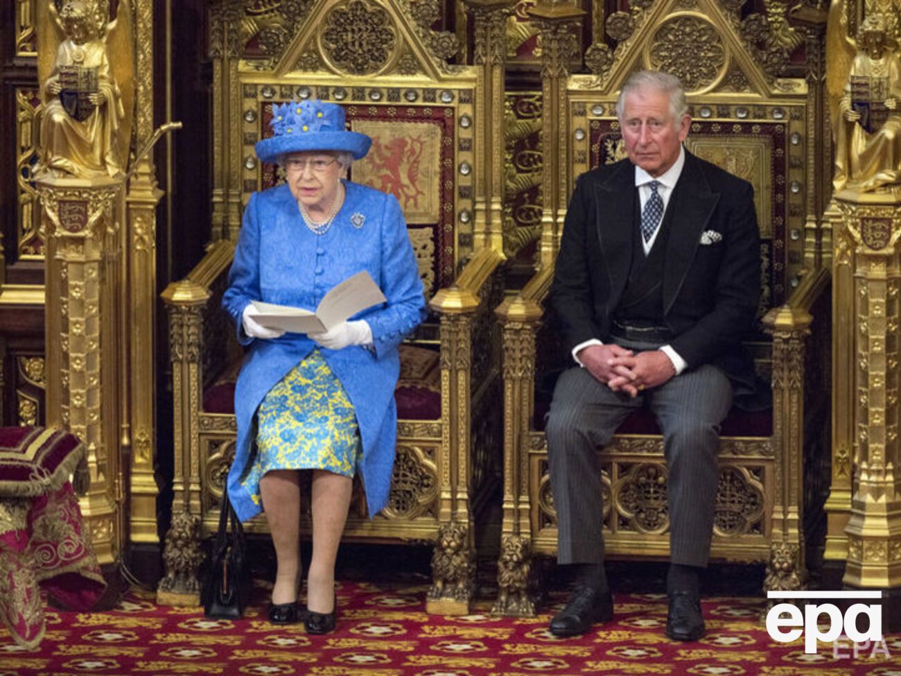 Чарльз является первым в очереди на британский престол