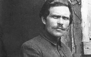 Прах Махно захоронен на кладбище Пер ла Шез в Париже