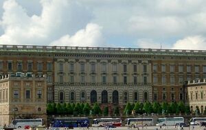 Протягом наступних шести тижнів на даху буде встановлено 600 сонячних батарей