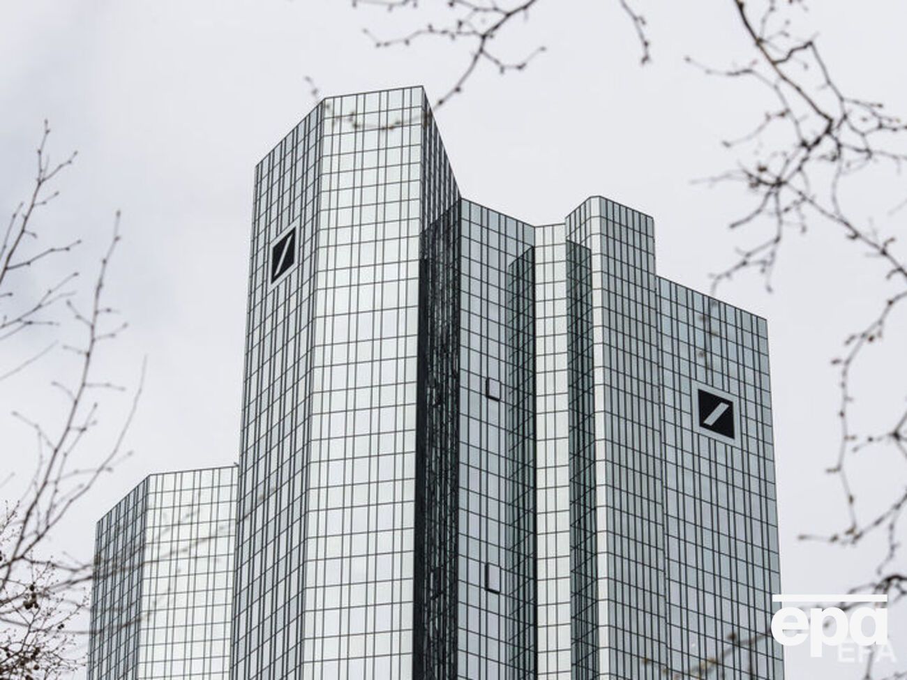 В Deutsche Bank заявили, что заметили ошибку в течение нескольких минут
